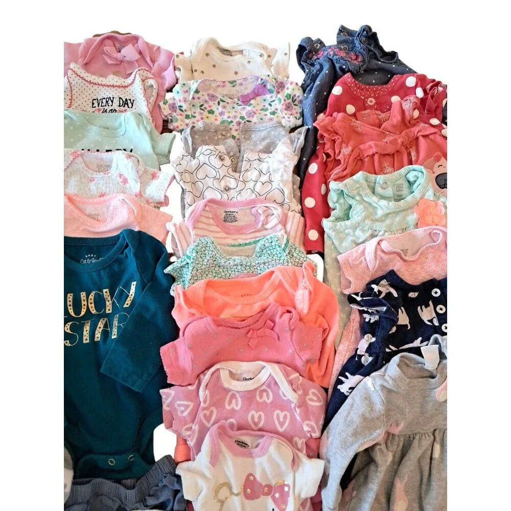 Newborn Baby Girls Clothing Lot 49 Pcs Sleepers Dresses tops + More - Picture 3 of 9